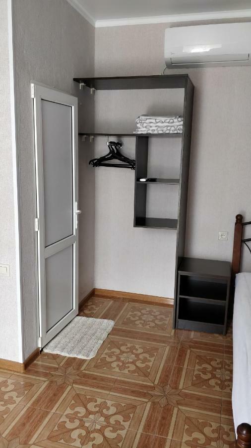 Tikhaya Gavan Guest House Γκάγκρα Εξωτερικό φωτογραφία